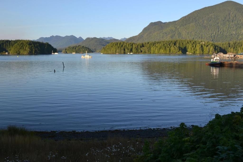 Waterfront View Of The Inlet, Short Walk To Town Tofino Exterior foto